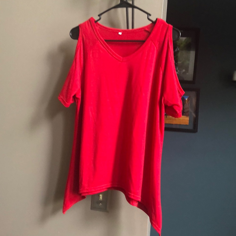 Red Cold Shoulder Tee with Sharkbite hem